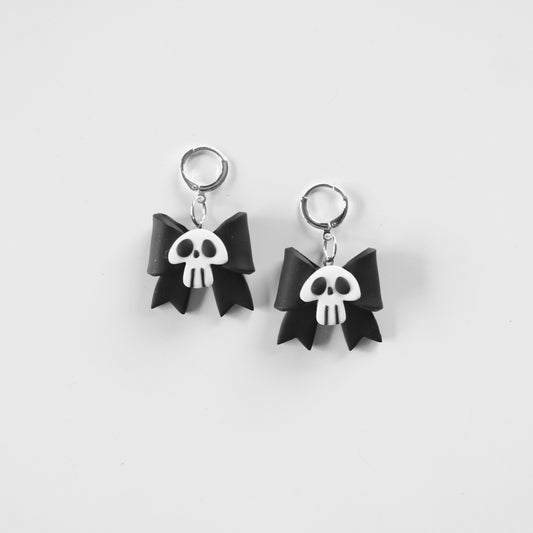 Skelly Bows (Black)